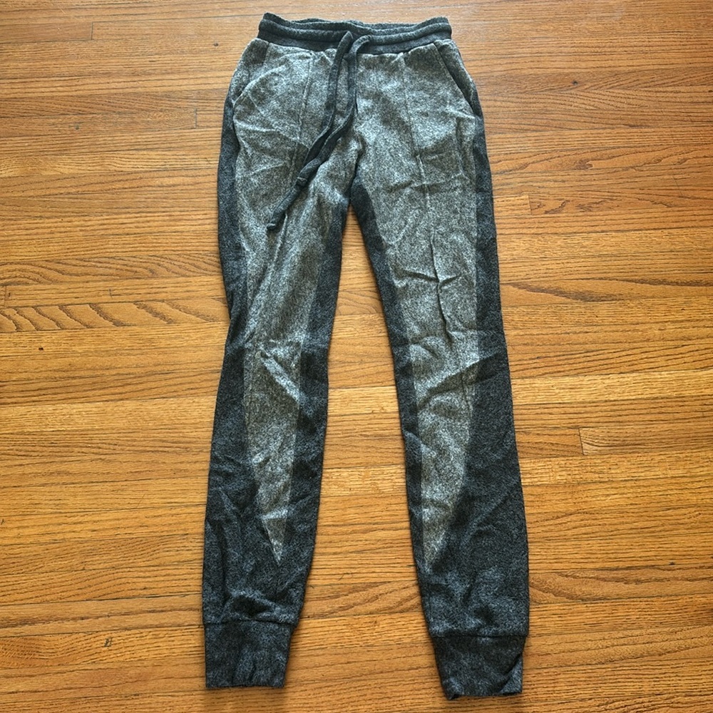 Twenty track pants